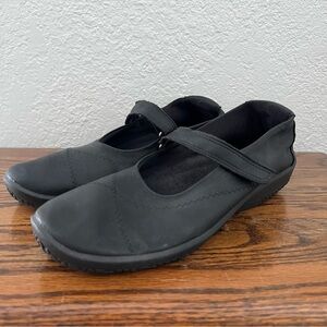 Arcopedico L18 Black Women's Mary Jane Flats EU 43